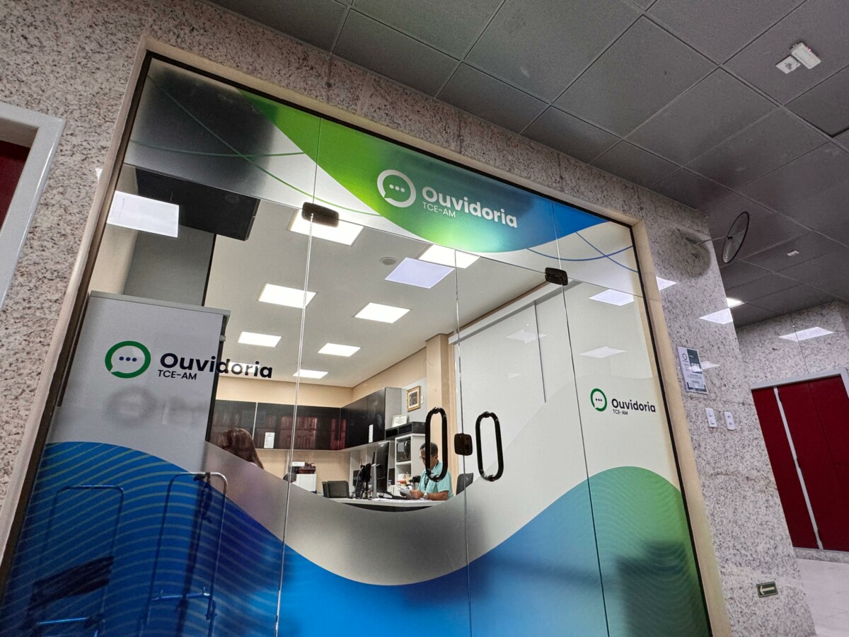 Em alusão ao Dia do Ouvidor, TCE-AM promove ação com “Ouvidoria na Comunidade”