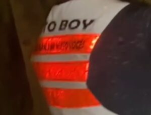 TRETA: bêbado que levou pei4 de Motoboy é 'vingado' por facção; veja vídeos