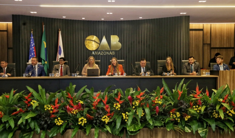 TCE-AM e MPC recebem reconhecimento no 2º Encontro da Advocacia do Interior