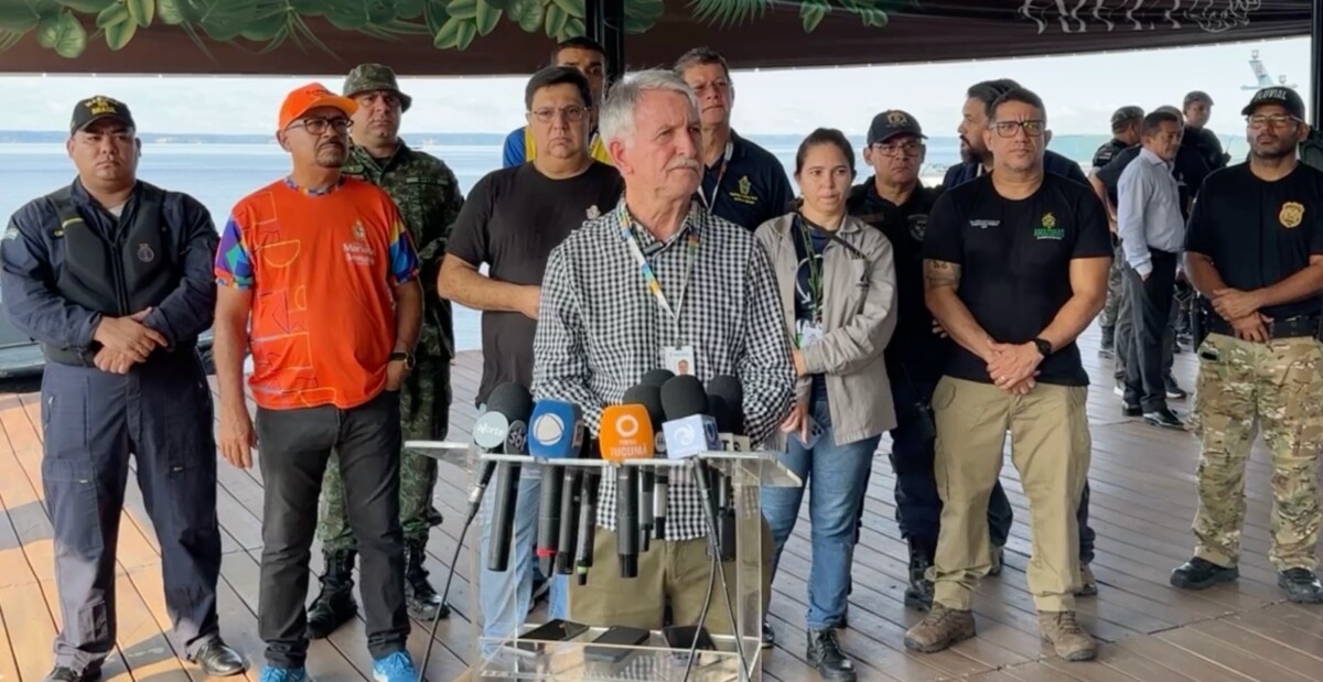 AGORA: Semmas inicia retirada de flutuantes abandonados no Tarumã-Açú; saiba mais
