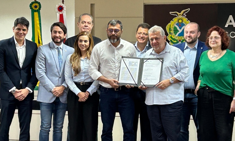 Amazonas Meu Lar: Wilson Lima assina repasse de R$ 446 milhões à Caixa Econômica para financiar entrada de imóveis