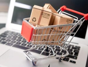 Justiça amplia isenção do imposto de importação para US$ 100 aos brasileiros