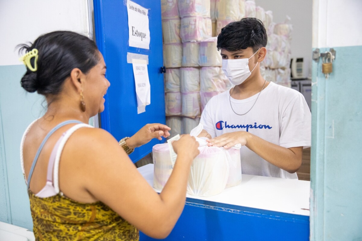 Prefeitura de Manaus libera lotes para beneficiários do programa Leite do Meu Filho