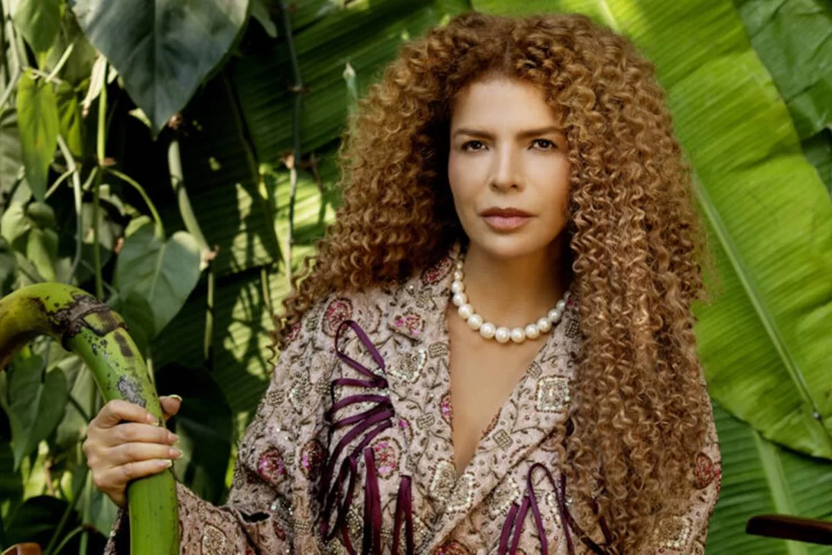 Vanessa da Mata fará show gratuito em Manaus na inauguração do Mirante Lúcia Almeida