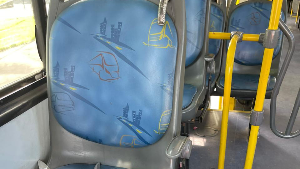 IMAGENS FORTES: ladrão acostumado a assaltar ônibus acaba m0rto a tiros por justiceiro