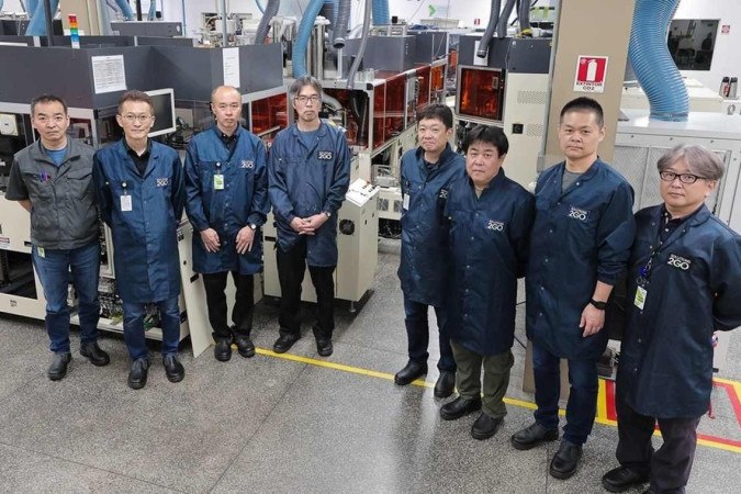 Equipe da Sony na fábrica da Solutions 2 Go na Zona Franca de Manaus - (crédito: Divulgação/Sony)