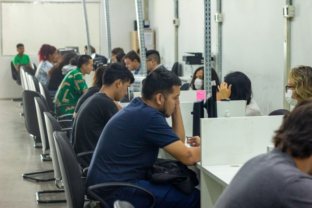 Sine Amazonas divulga 213 vagas de emprego para esta terça-Feira