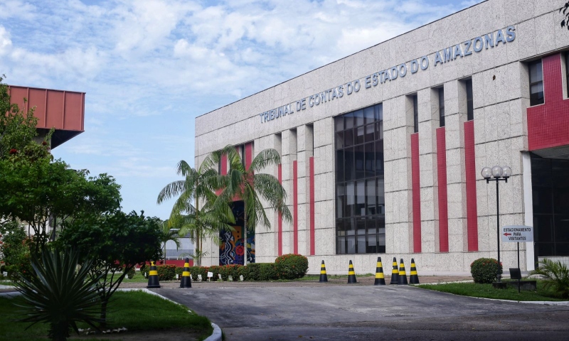 Tribunal Pleno do TCE-AM terá 46 processos em julgamento nesta terça-feira (02)