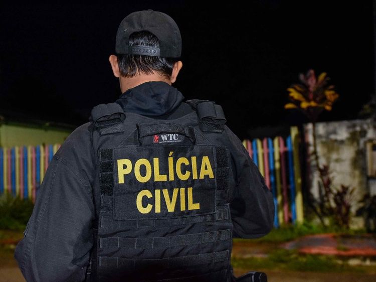 Suspeito de roub4r casal e molest4r filha das vítimas é pres0 no Aleixo