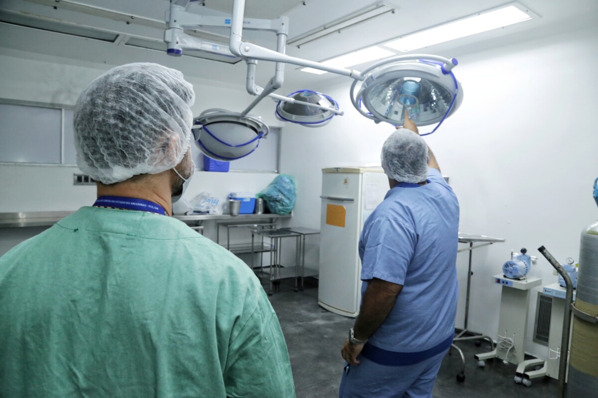 Hospital Universitário Francisca Mendes é alvo de blitz do TCE-AM