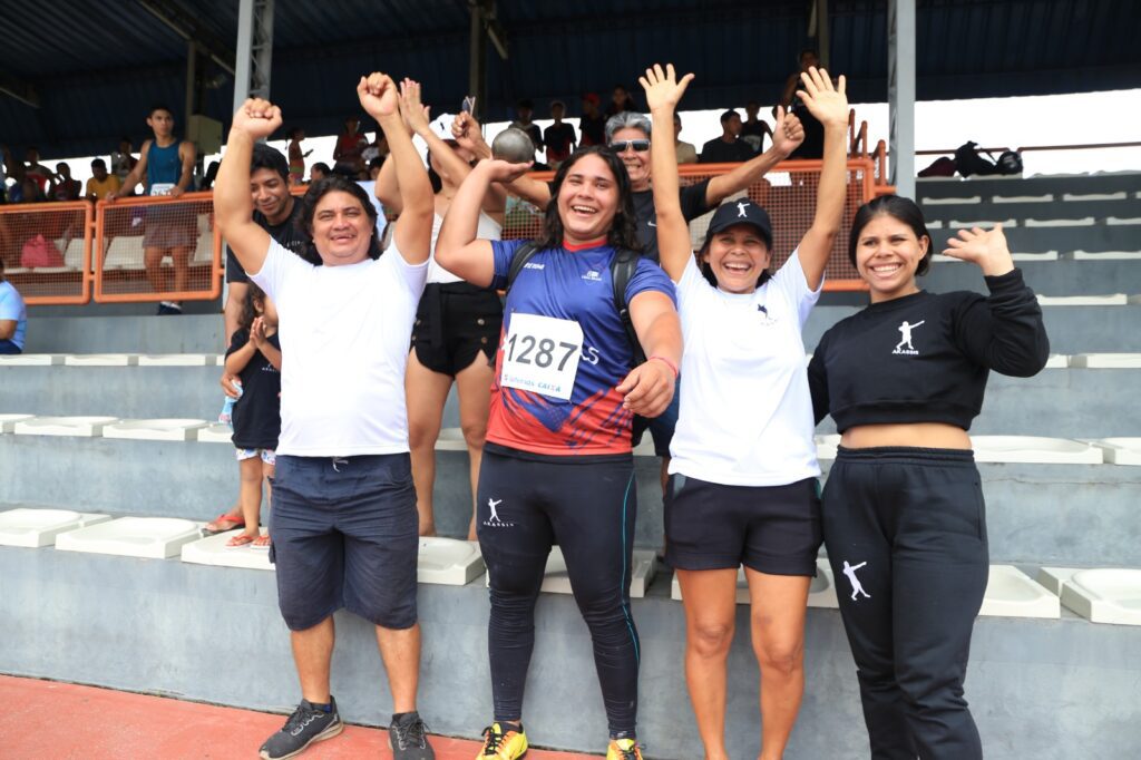 Atleta do Bolsa Esporte Estadual é destaque no arremesso de peso