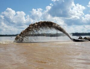 Ação antecipada: dragagem dos rios começará em junho para mitigar impactos da seca