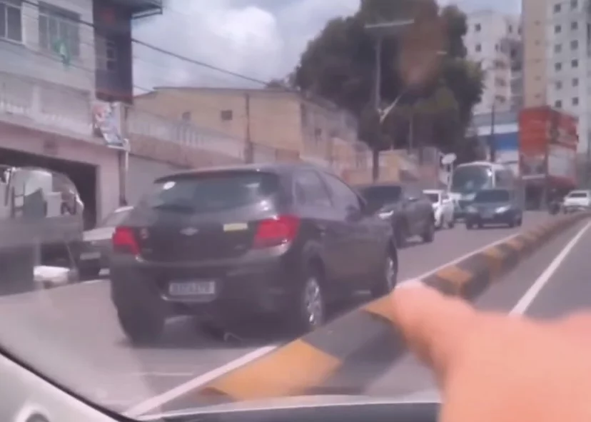 Perigo: motorista é flagrado dirigindo na contramão em avenida de Manaus; veja vídeo