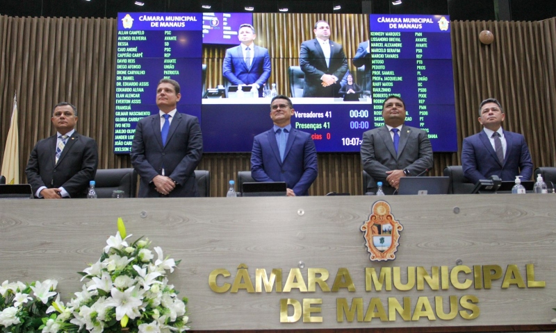 David Almeida mantém maior base aliada na CMM entre os pré-candidatos