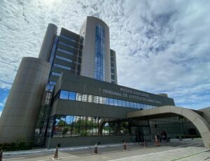 TJAM suspende votação de empréstimo de R$ 580 milhões para Prefeitura de Manaus