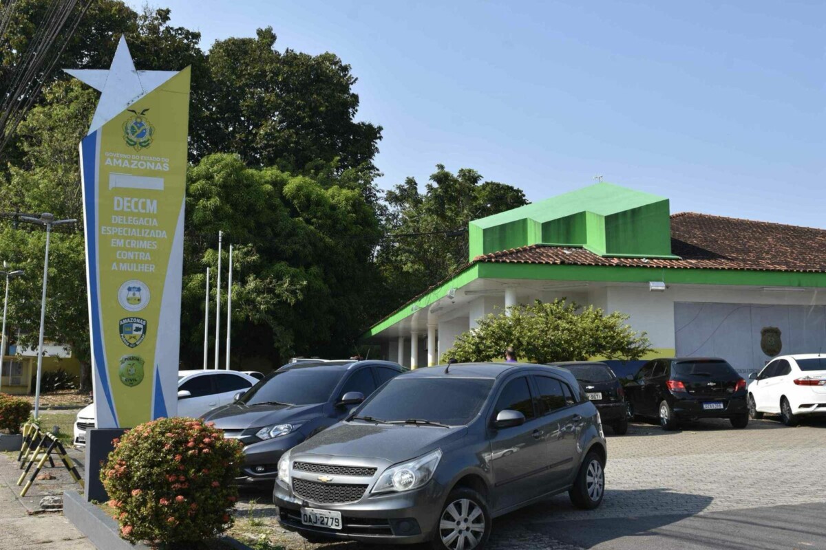 Polícia prende homem acusado por danos e perseguiçã0 contra a ex, no Coroado