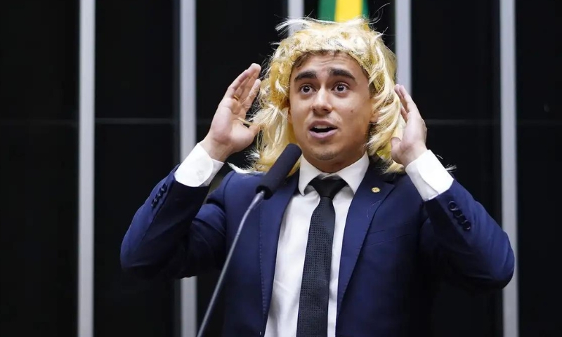 Ministro do STF rejeita ações que acusavam Nikolas Ferreira por transfobia