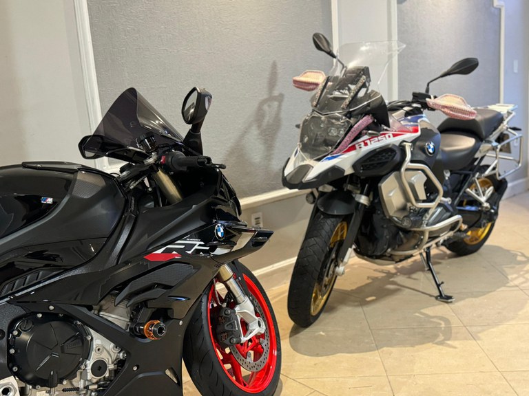 Polícia Federal mira esquema de aliciamento e financiamento de “mulas” para o tráfico de drog4s