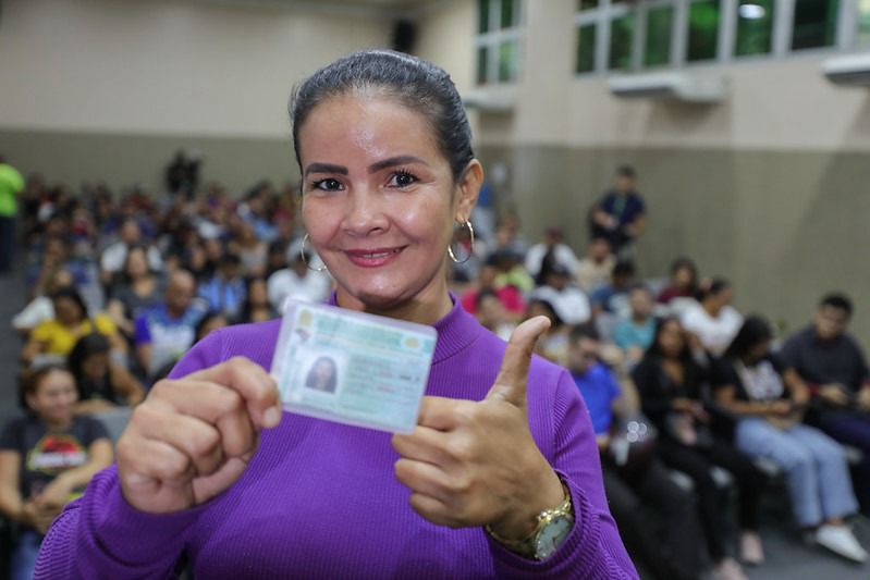 Governador Wilson Lima entrega 220 habilitações do projeto CNH Social