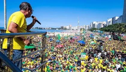 Silas Malafaia critica ministro do STF em Ato na Praia de Copacabana