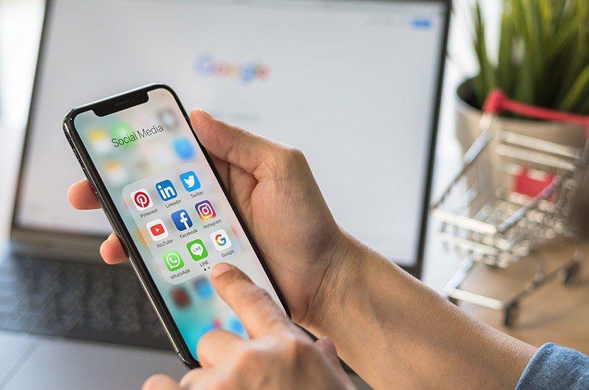 Redes sociais devem indenizar amazonenses por bloqueio indevido