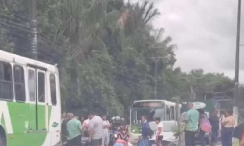 Agora: grave acid3nte deixa uma pessoa ferid4 em Manaus; veja vídeo