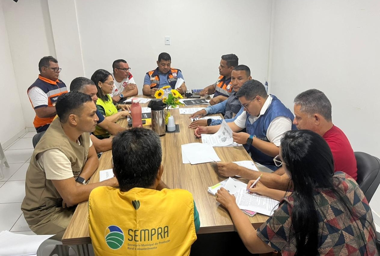 Após alertas da Defesa Civil Estadual e Federal, Prefeitura de Tapauá elabora plano de Contingência para Estiagem de 2024