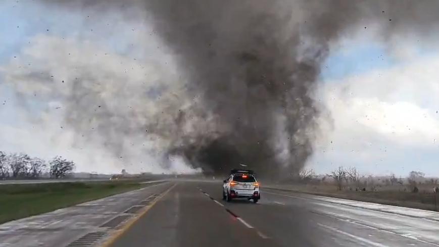 Tornados deixam quatro m0rtos nos EUA; dezenas de pessoas ficam feridas
