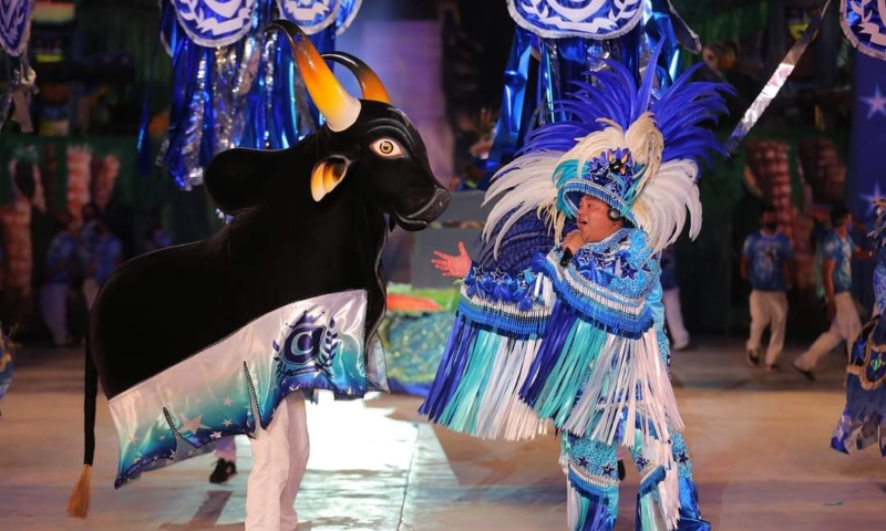 Show do Prince do Caprichoso agita o Dia do Trabalhador na Zona Leste