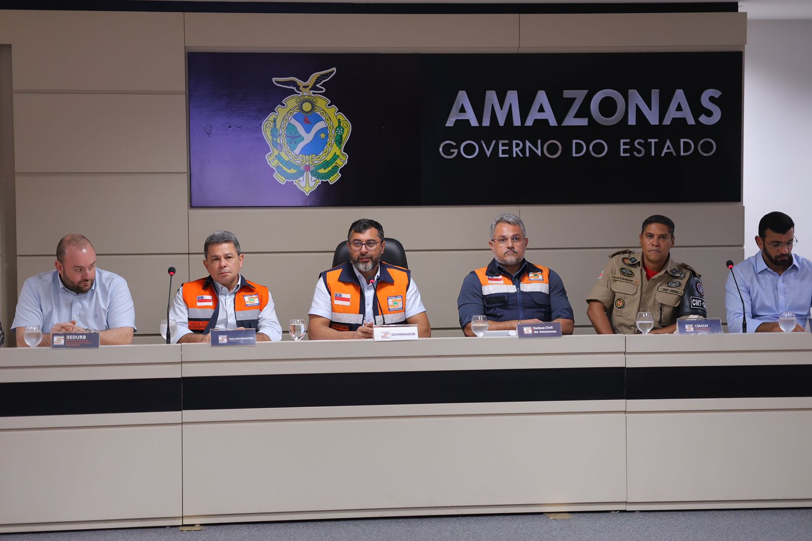 Governador Wilson Lima reúne secretários para alinhar ações de enfrentamento do período de estiagem em 2024