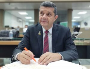 Deputado Dan Câmara recebe notificação do TRE-AM para quitar dívida com a Justiça Eleitoral