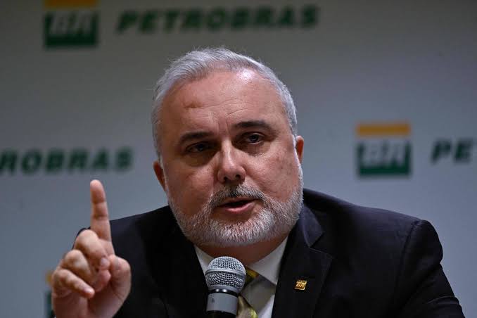 Presidente da Petrobras descarta parceria com refinaria de Manaus