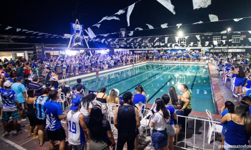 Marujada de Guerra do Caprichoso arrecada doações para o RS durante ensaio desta sexta-feira (10)