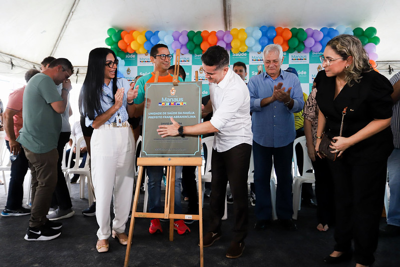 Prefeito amplia rede de saúde com entrega da USF Frank Abrahim Lima