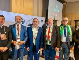 Deputado do PT participa de evento com líder do Hamas