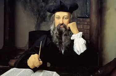 Sombrias ou novas oportunidades? Confira as previsões de Nostradamus para 2024