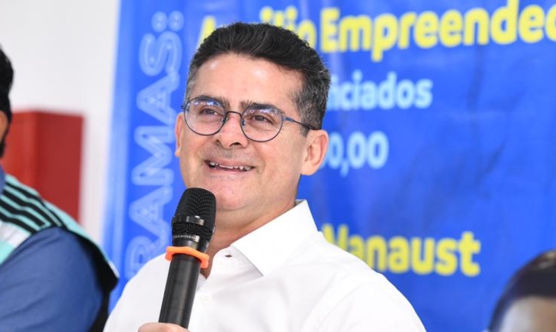 David Almeida cresce 5,8 pontos e mantém liderança em nova pesquisa para prefeito de Manaus