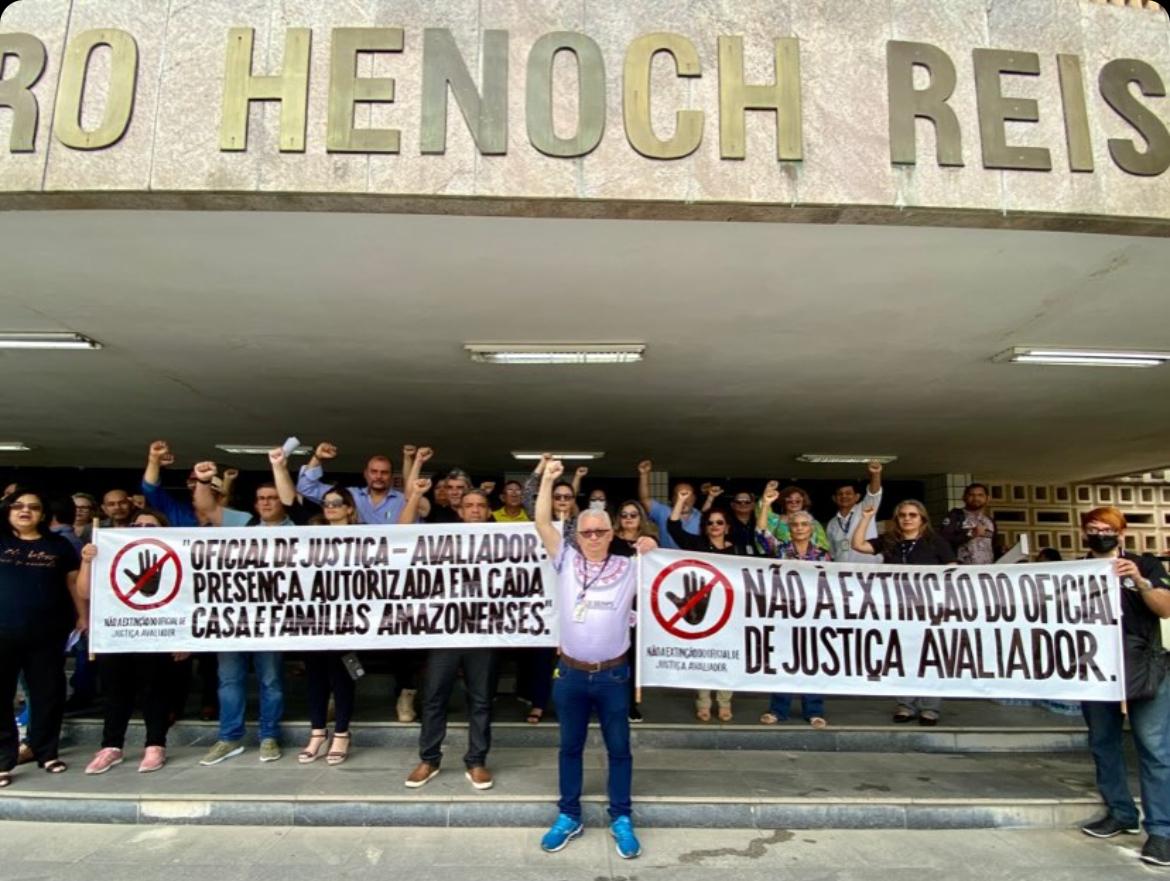 Deputados estaduais aprovam projeto de extinção do cargo de oficial de justiça