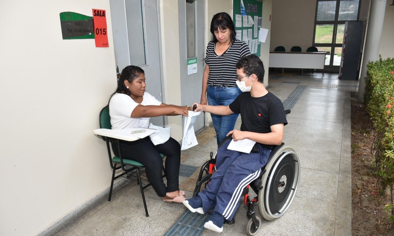 Novo sistema de cotas da UEA é aprovado na Aleam