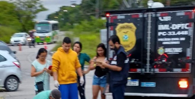 Veja momento que casal dá os últimos suspiros em gravíssimo acidente no Distrito Industrial