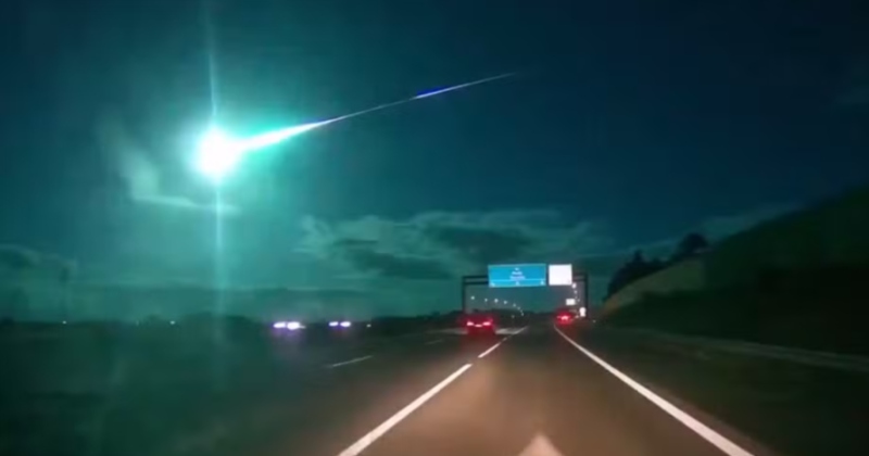 Cometa cruza os céus de Portugal e Espanha e moradores registram evento raro; veja vídeos
