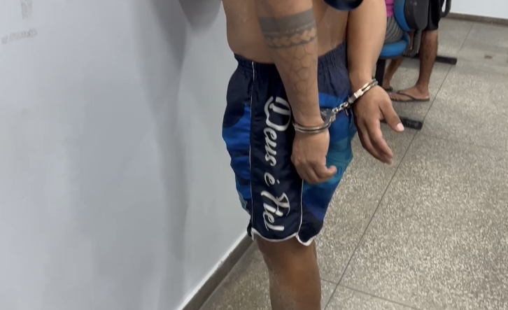 Urgente: suspeito de assassinat0 é capturado armado em Manaus