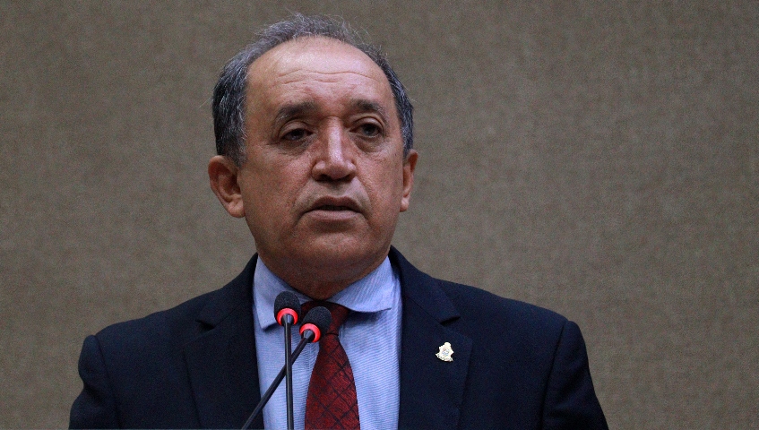 Após defender bolacha e suco como merenda escolar, vereador professor Samuel diz que foi ‘pré-julgad0’