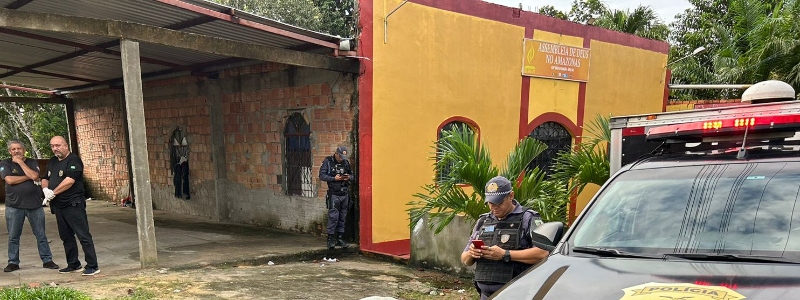 C0rpo é encontrado ao lado de igreja na Zona Leste de Manaus