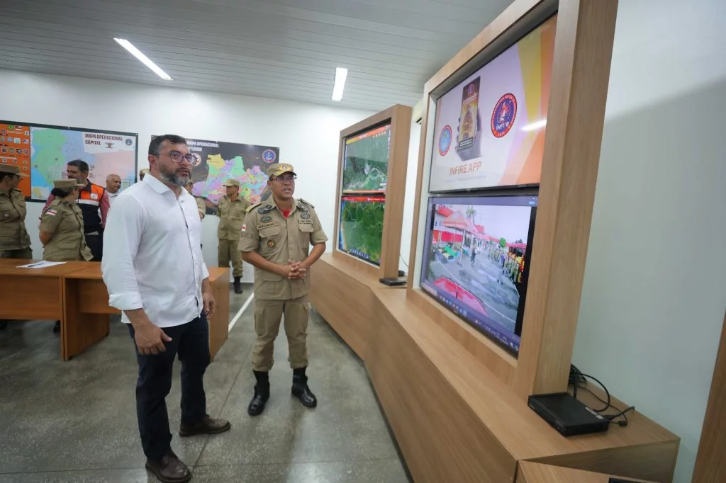 Governador Wilson Lima lança app Infire para consultar focos de incêndio no AM