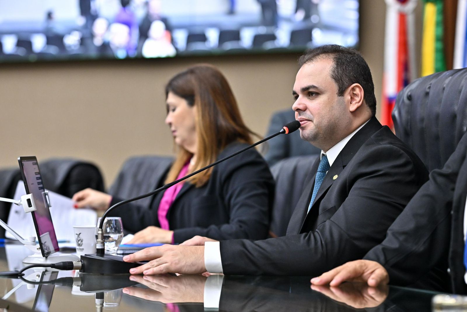 Leis de autoria de Roberto Cidade fortalecem a proteção e manutenção do meio ambiente