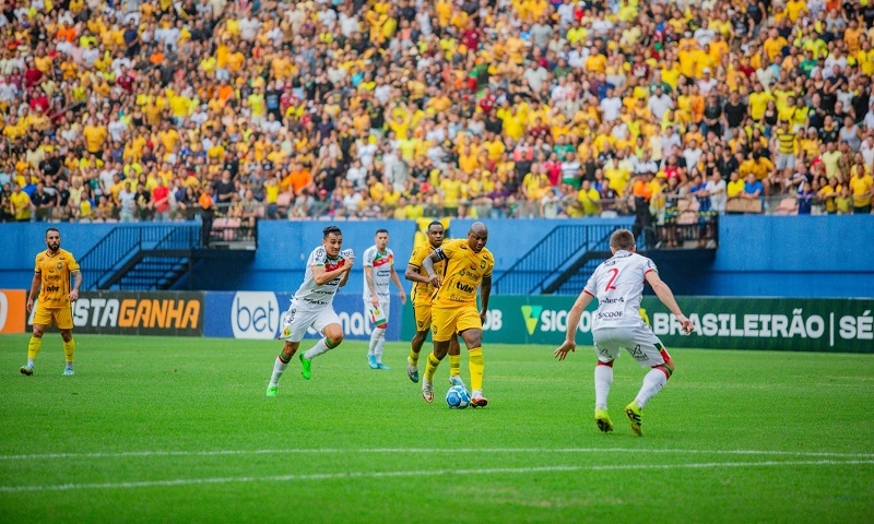 CBF altera local de partida entre Amazonas FC e Brusque pela Série B