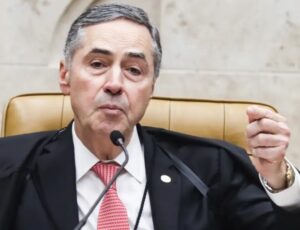 STF pautará regulamentação das redes sociais em breve, diz Barroso; veja vídeo