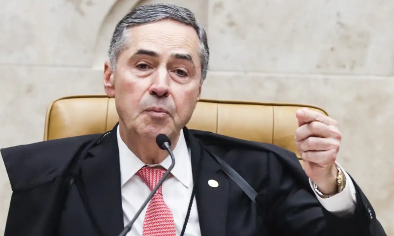 STF pautará regulamentação das redes sociais em breve, diz Barroso; veja vídeo