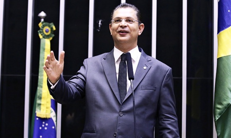 Autor de PL do Aborto vai sugerir pena de 30 anos para estupradores